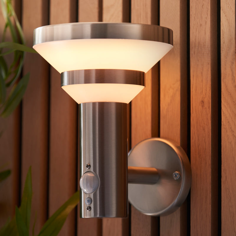 Solaris Stainless Steel Outdoor Wall Light