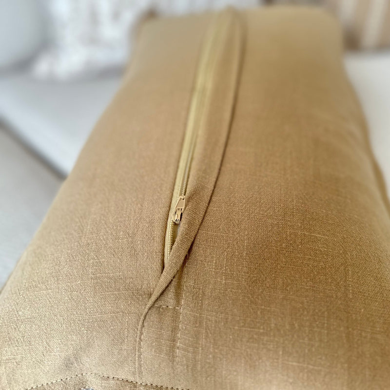 Close up of the zip on the Beige Rectangle Linen Cushion